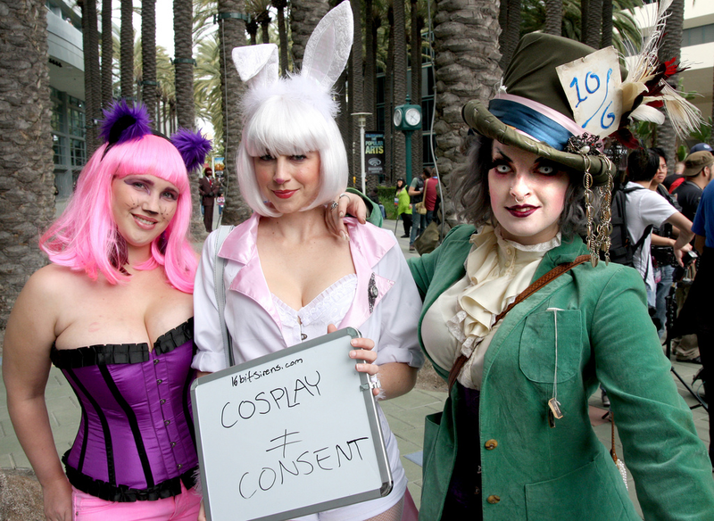 Illustration for article titled These Cosplayers Are Sick Of Being Treated Like Pieces Of Meat